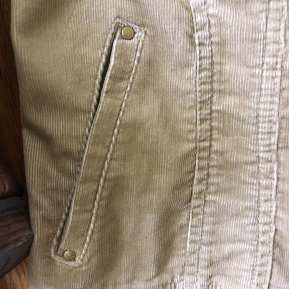 🎊🎊 HOST PICK🎊🎊 JNY corduroy Jean jacket - Picture 4 of 4